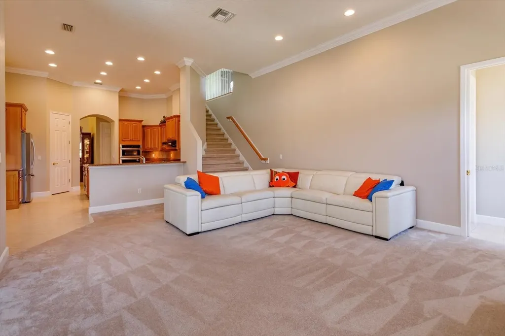 3529 King George Drive Orlando FL 32835