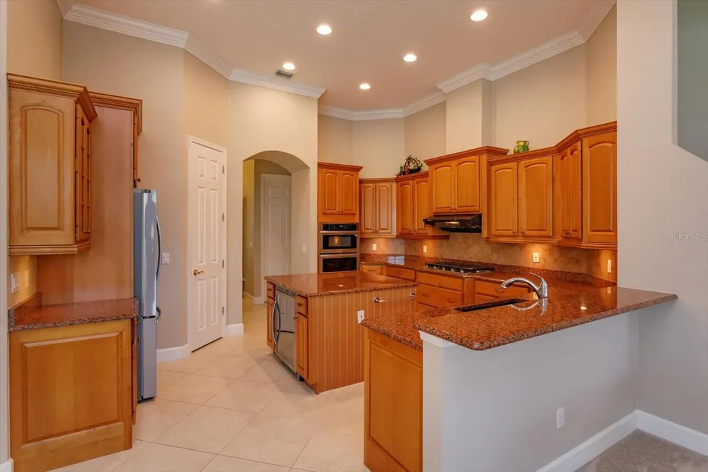 3529 King George Drive Orlando FL 32835