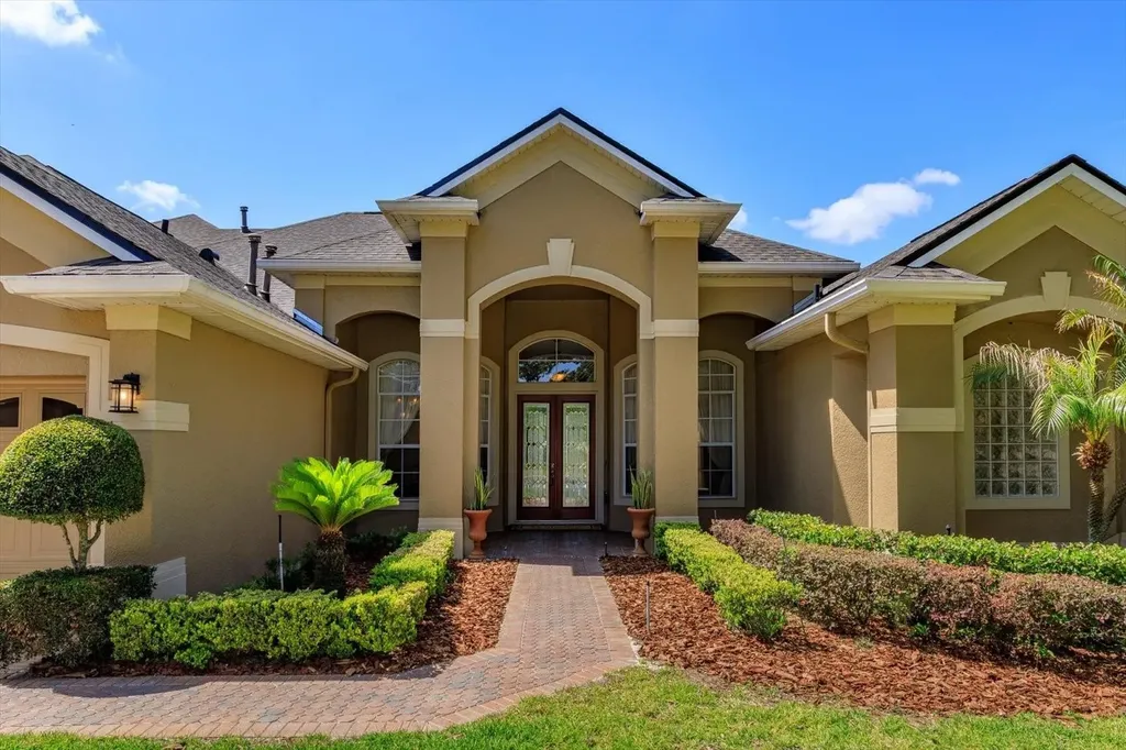 3529 King George Drive Orlando FL 32835