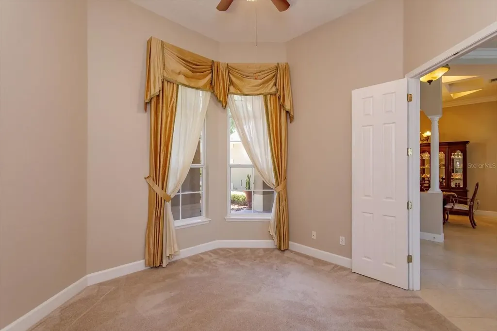 3529 King George Drive Orlando FL 32835