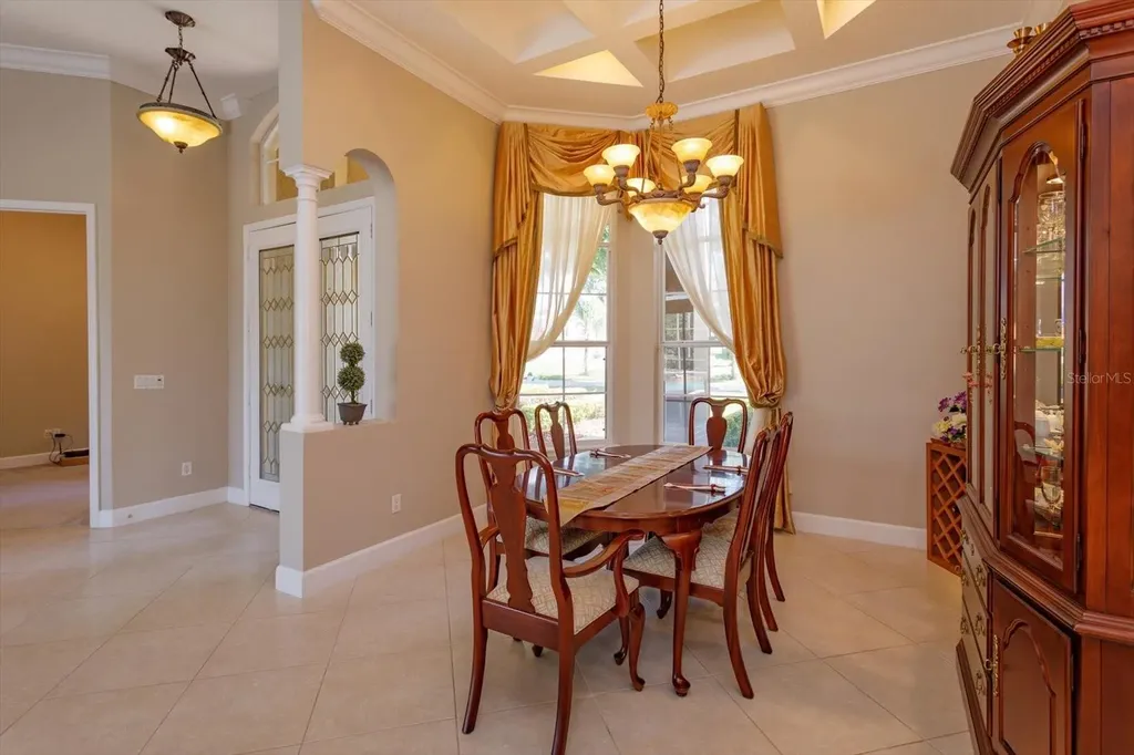 3529 King George Drive Orlando FL 32835