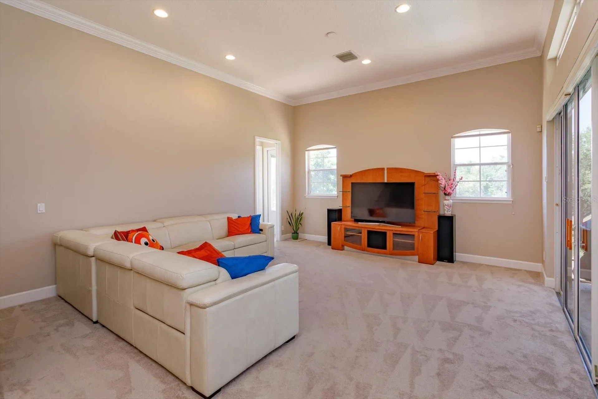3529 King George Drive Orlando FL 32835