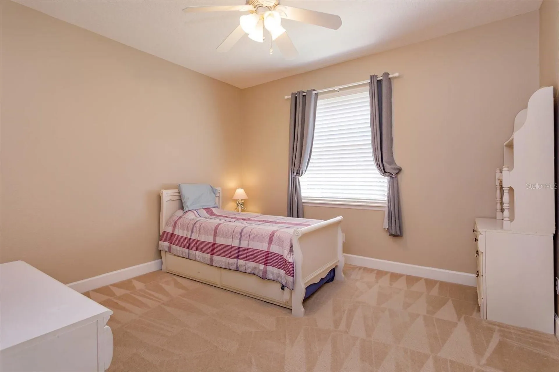 3529 King George Drive Orlando FL 32835