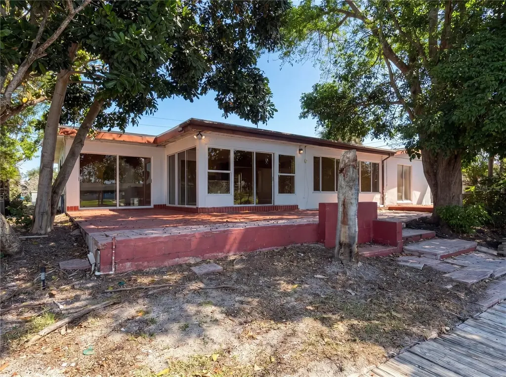 406 Skylark Boulevard Satellite Beach FL 32937