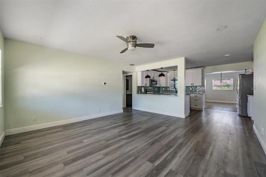 3920 Wahoo Drive SE St Petersburg FL 33705