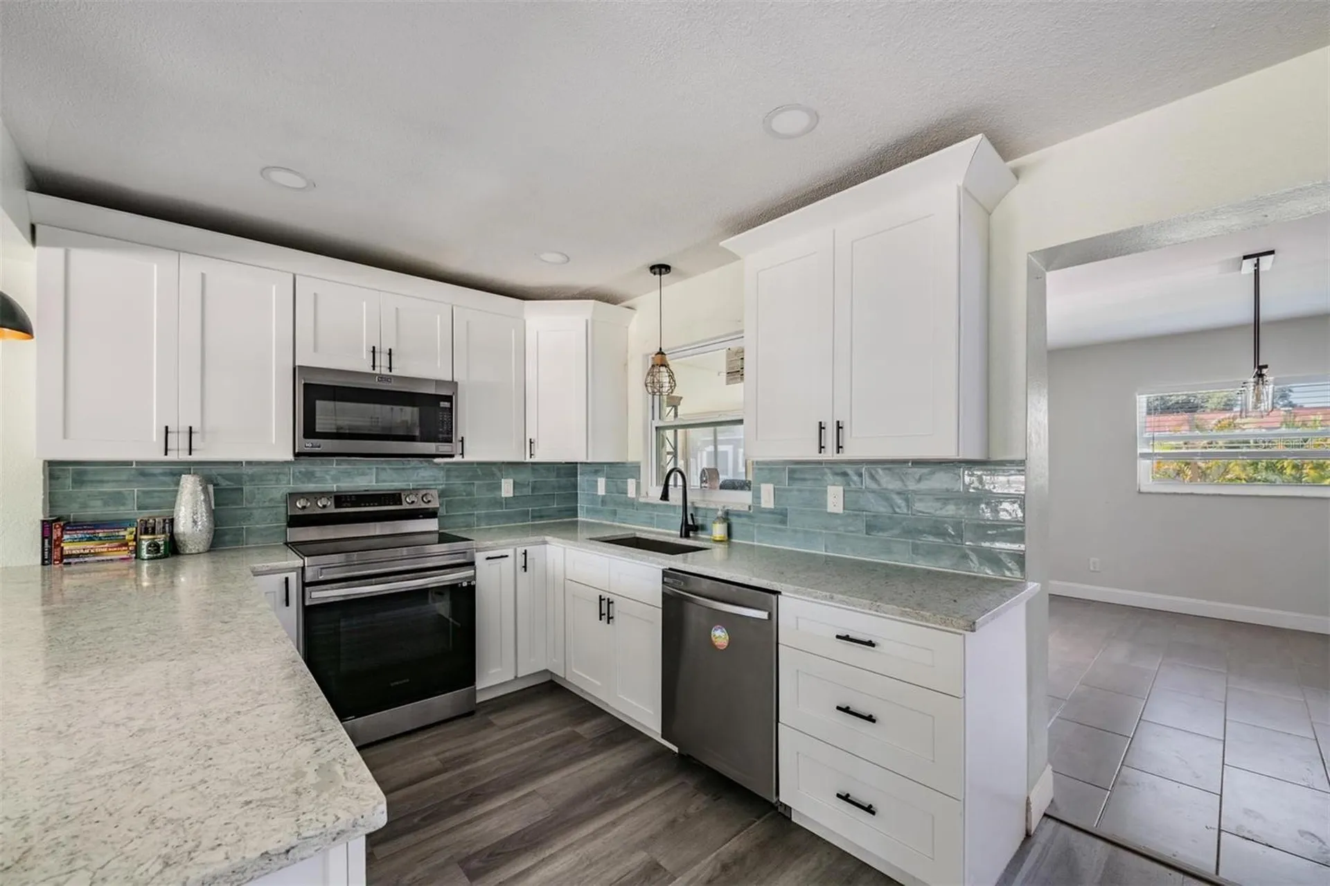 3920 Wahoo Drive SE St Petersburg FL 33705
