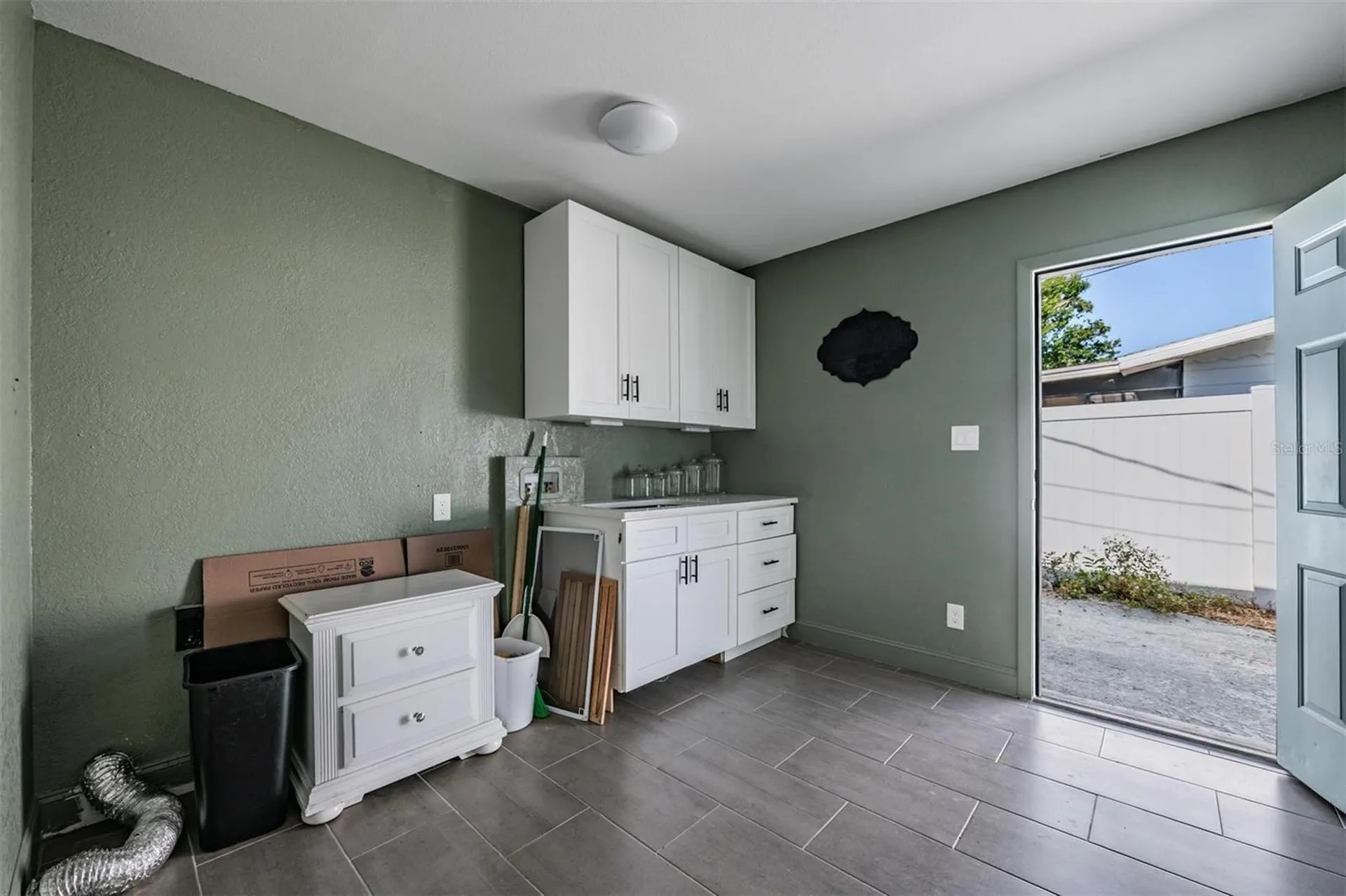 3920 Wahoo Drive SE St Petersburg FL 33705