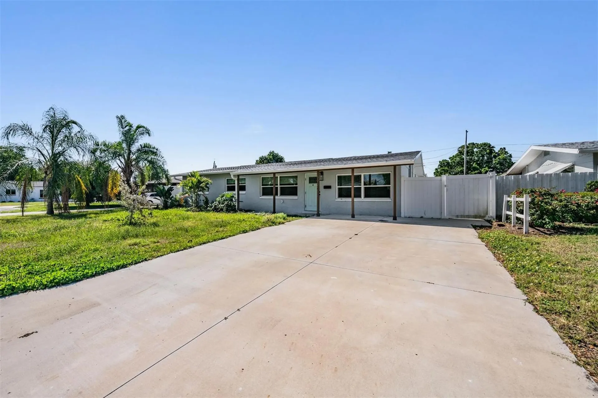 3920 Wahoo Drive SE St Petersburg FL 33705