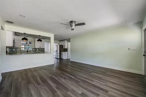 3920 Wahoo Drive SE St Petersburg FL 33705