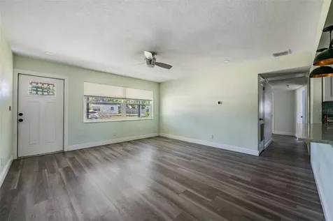 3920 Wahoo Drive SE St Petersburg FL 33705