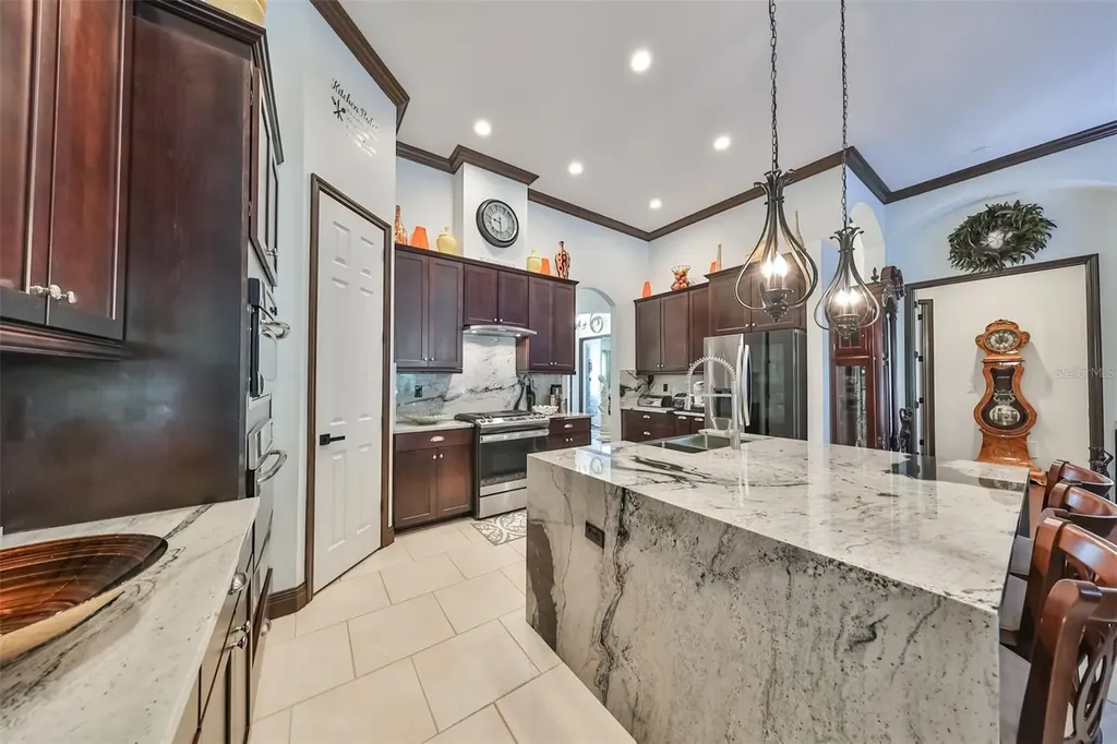 6646 Park Strand Drive Apollo Beach FL 33572