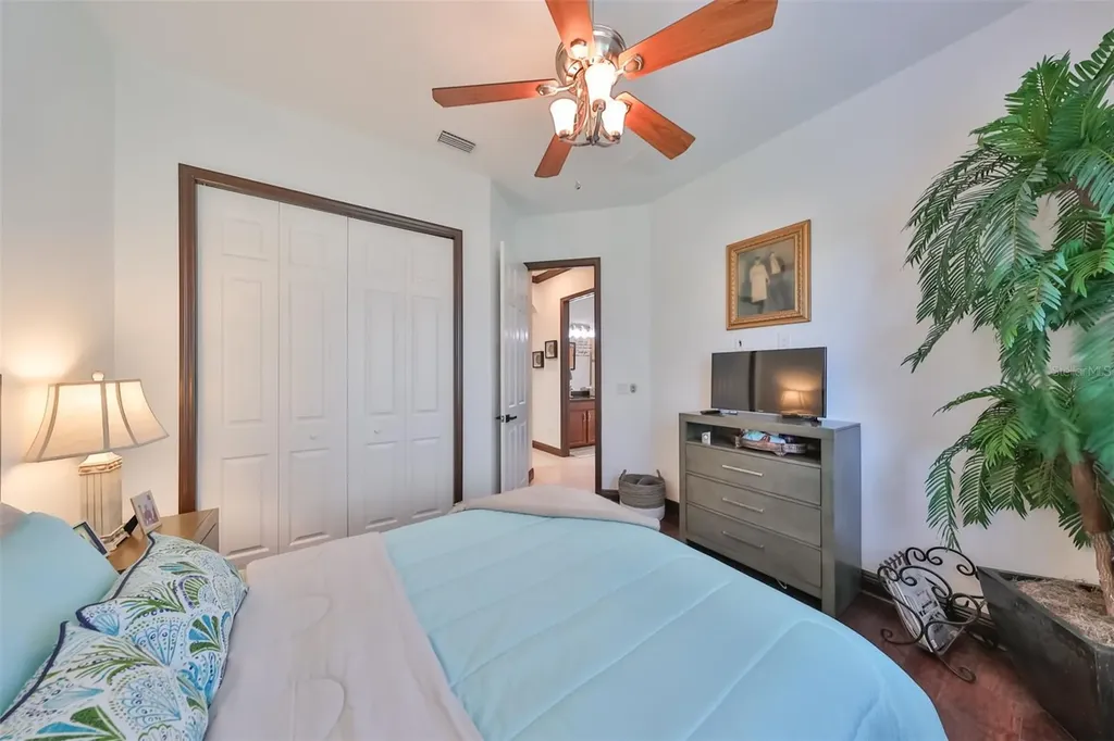 6646 Park Strand Drive Apollo Beach FL 33572