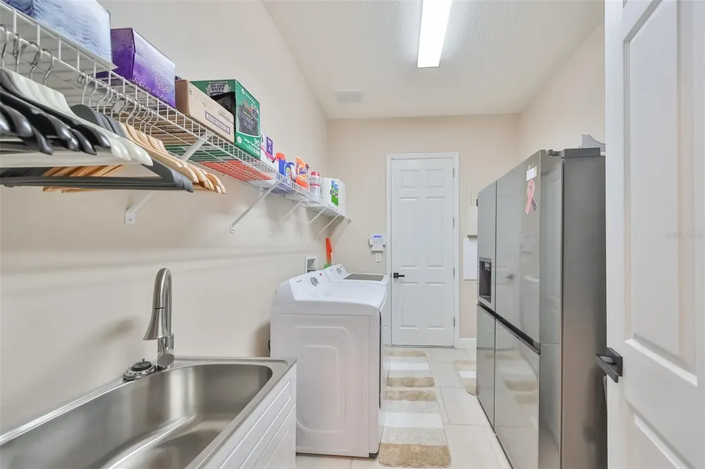 6646 Park Strand Drive Apollo Beach FL 33572