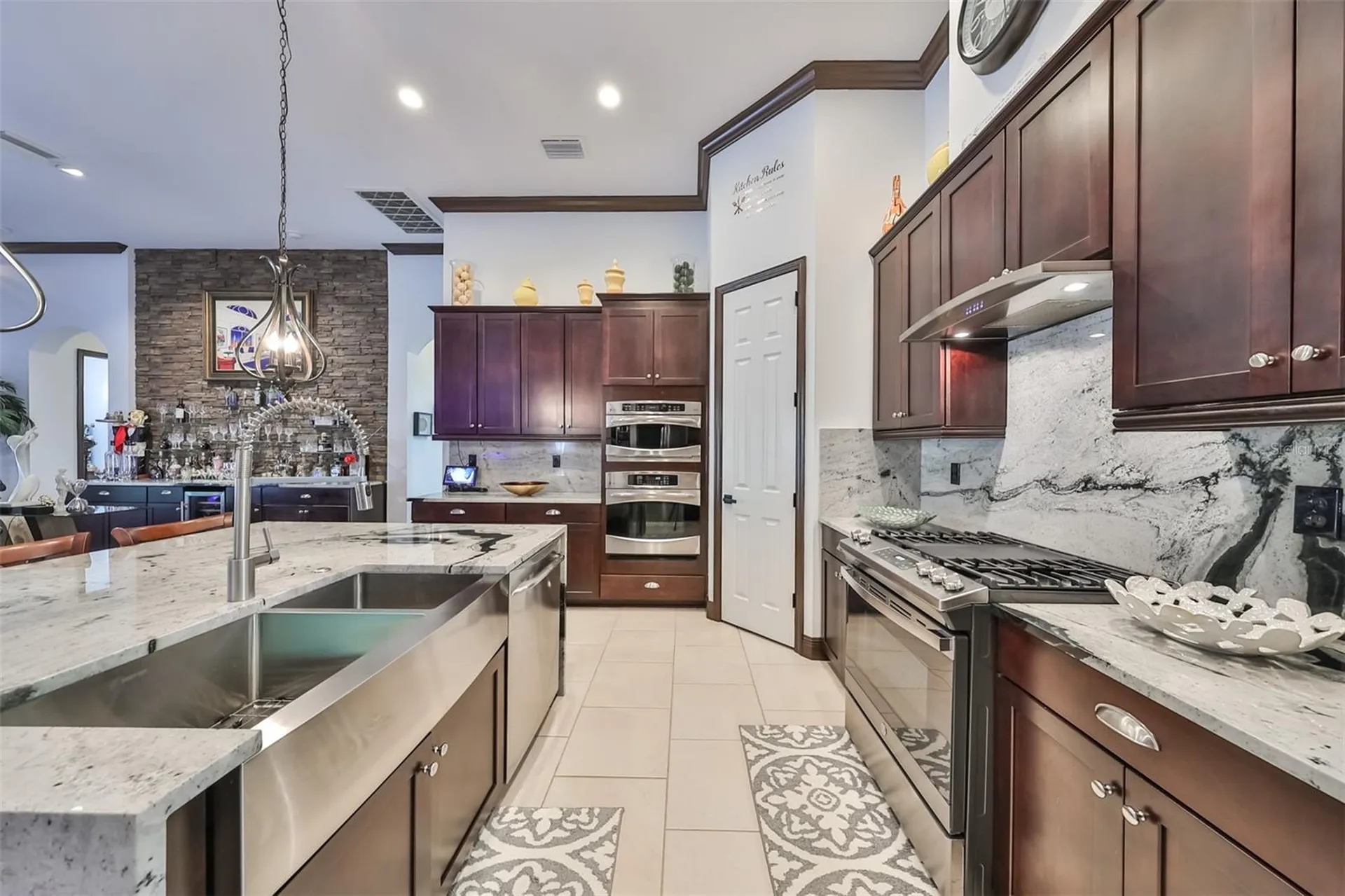 6646 Park Strand Drive Apollo Beach FL 33572