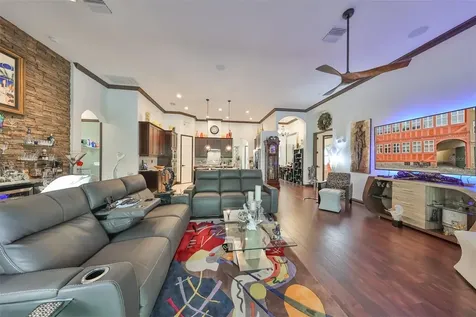 6646 Park Strand Drive Apollo Beach FL 33572