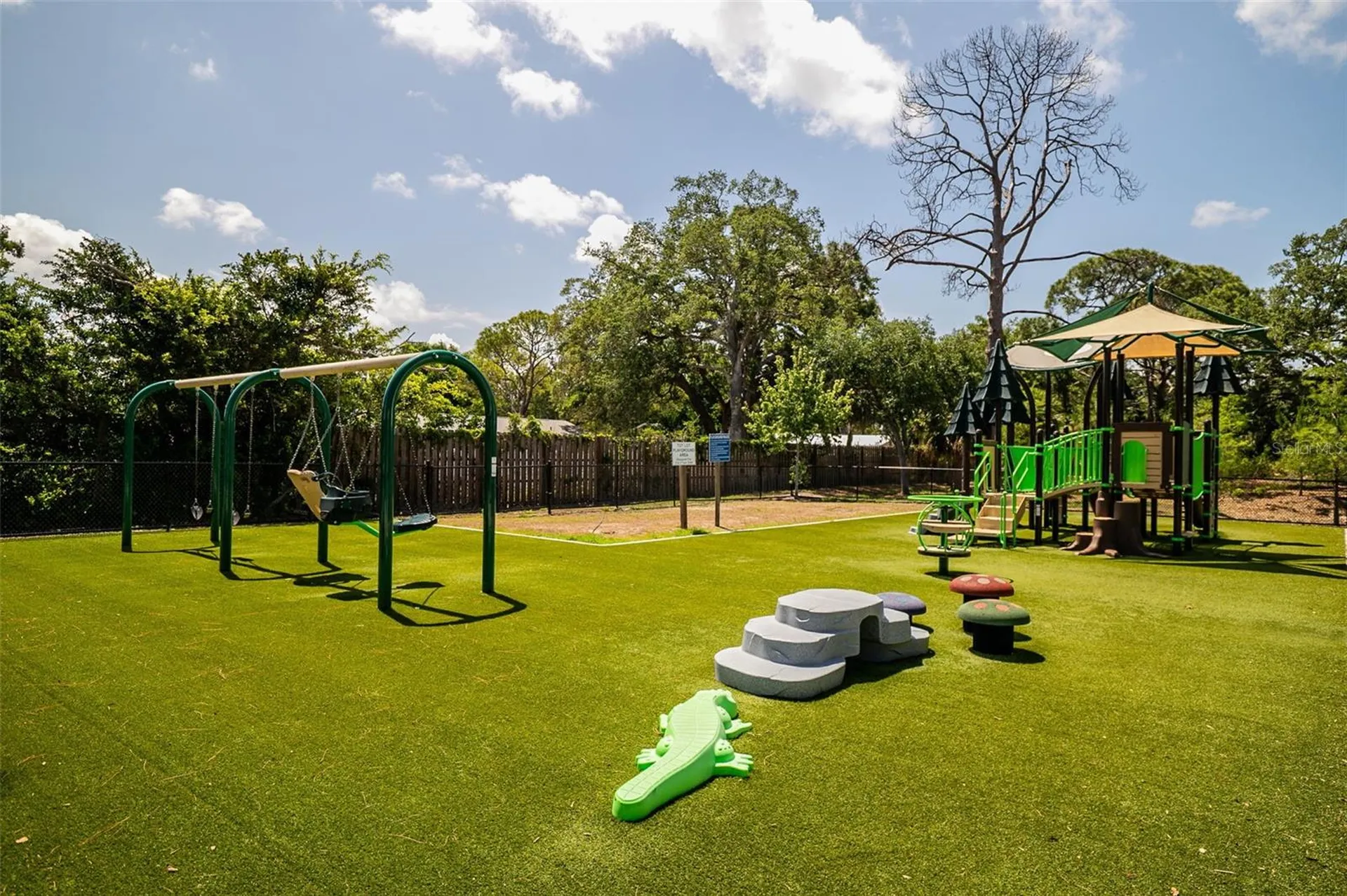 2749 Greendale Drive Sarasota FL 34232