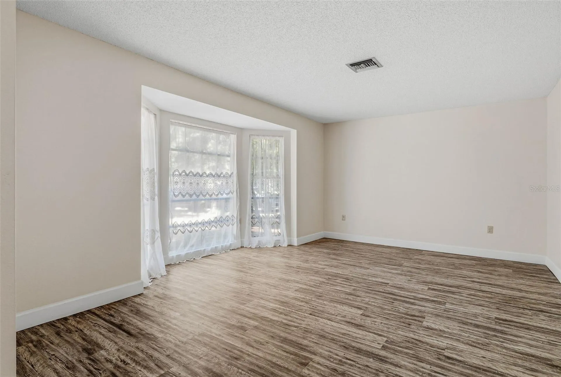 2749 Greendale Drive Sarasota FL 34232