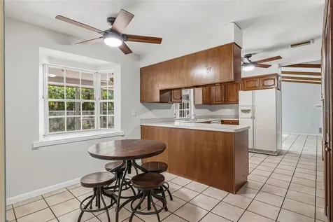 2749 Greendale Drive Sarasota FL 34232
