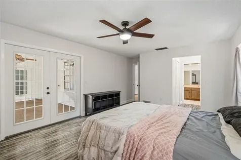 2749 Greendale Drive Sarasota FL 34232