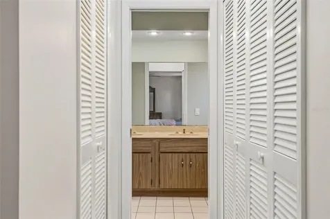 2749 Greendale Drive Sarasota FL 34232