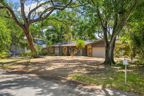 2749 Greendale Drive Sarasota FL 34232