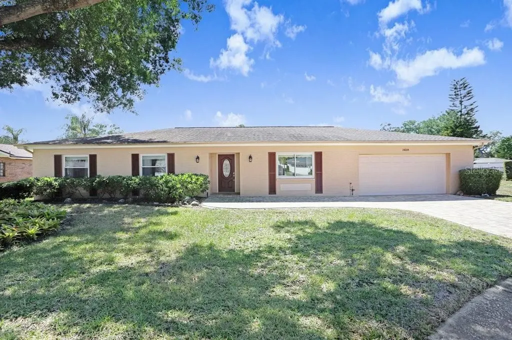 14608 Brentwood Place Tampa FL 33618