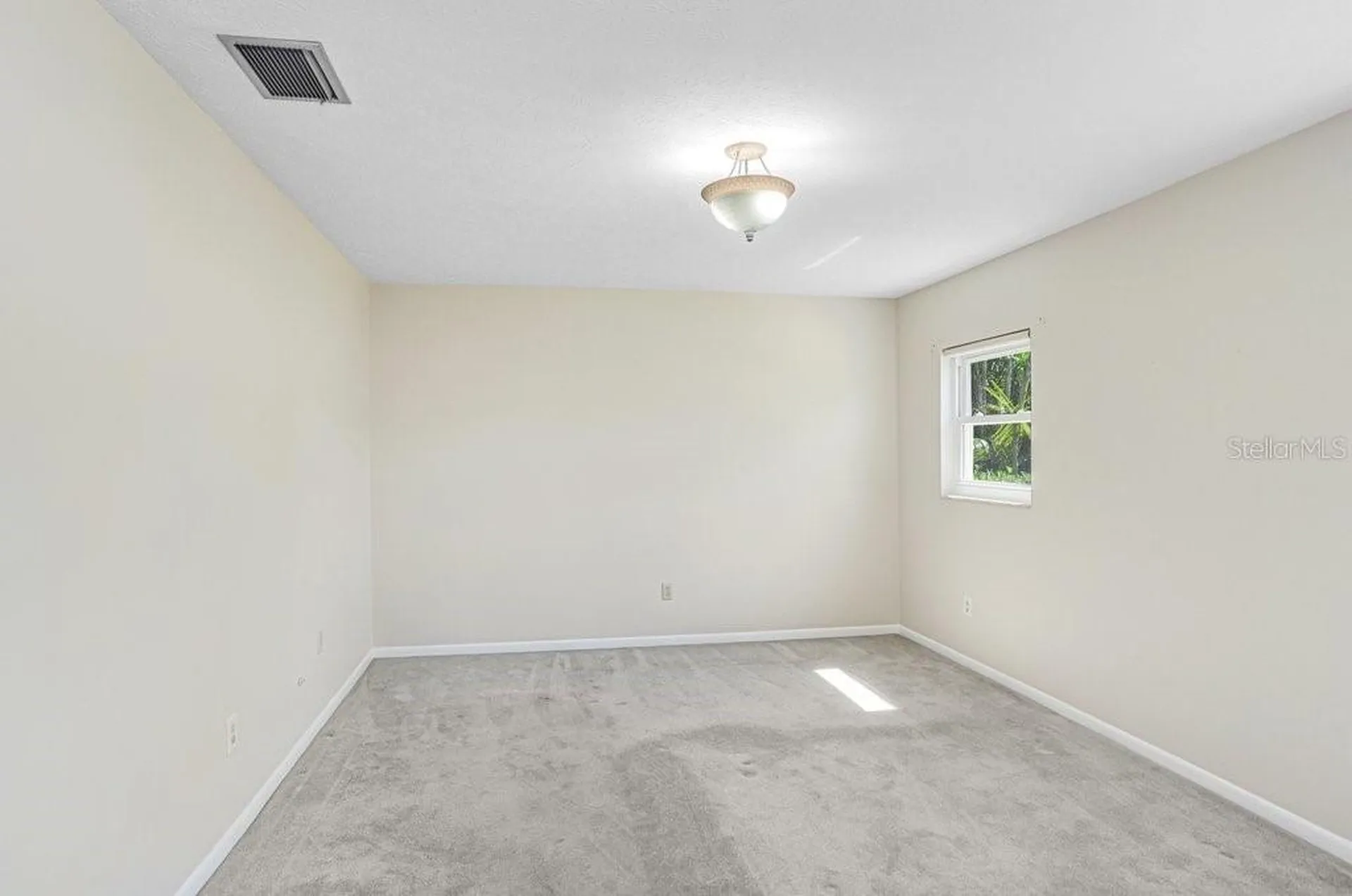 14608 Brentwood Place Tampa FL 33618