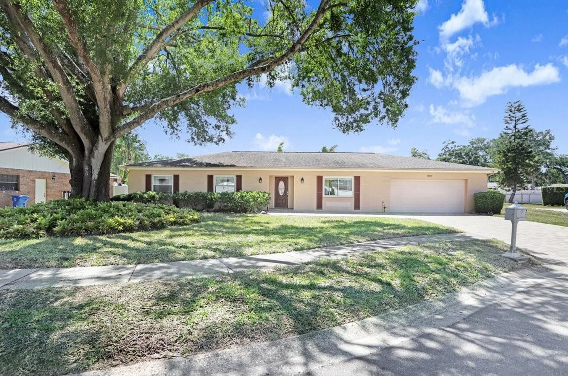14608 Brentwood Place Tampa FL 33618