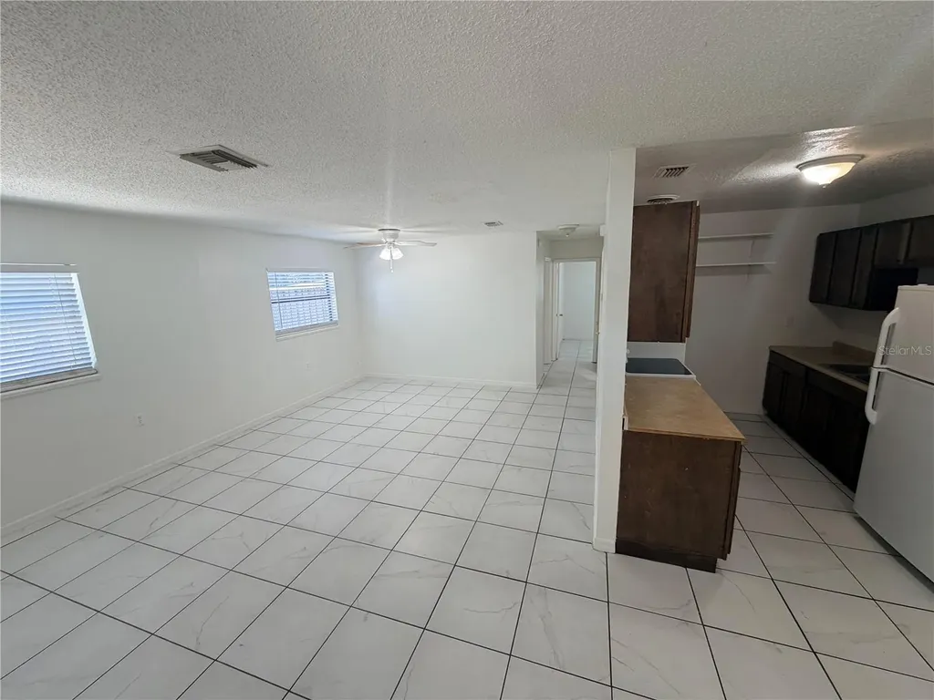 2216 Mayflower Avenue Apopka FL 32703