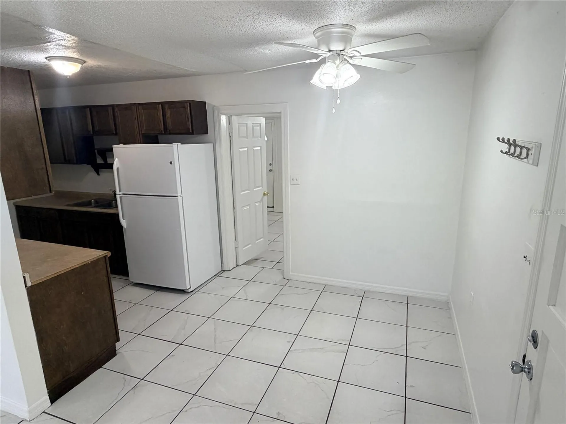 2216 Mayflower Avenue Apopka FL 32703