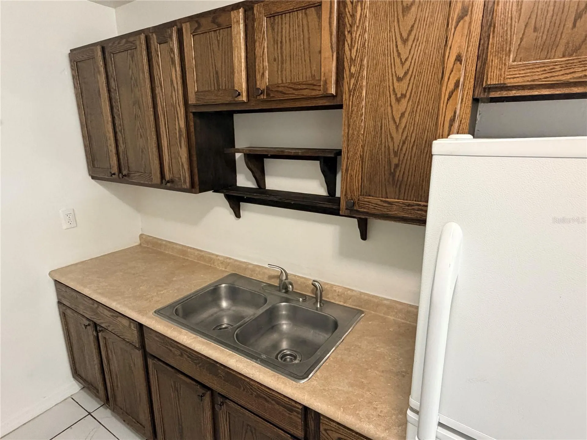2216 Mayflower Avenue Apopka FL 32703