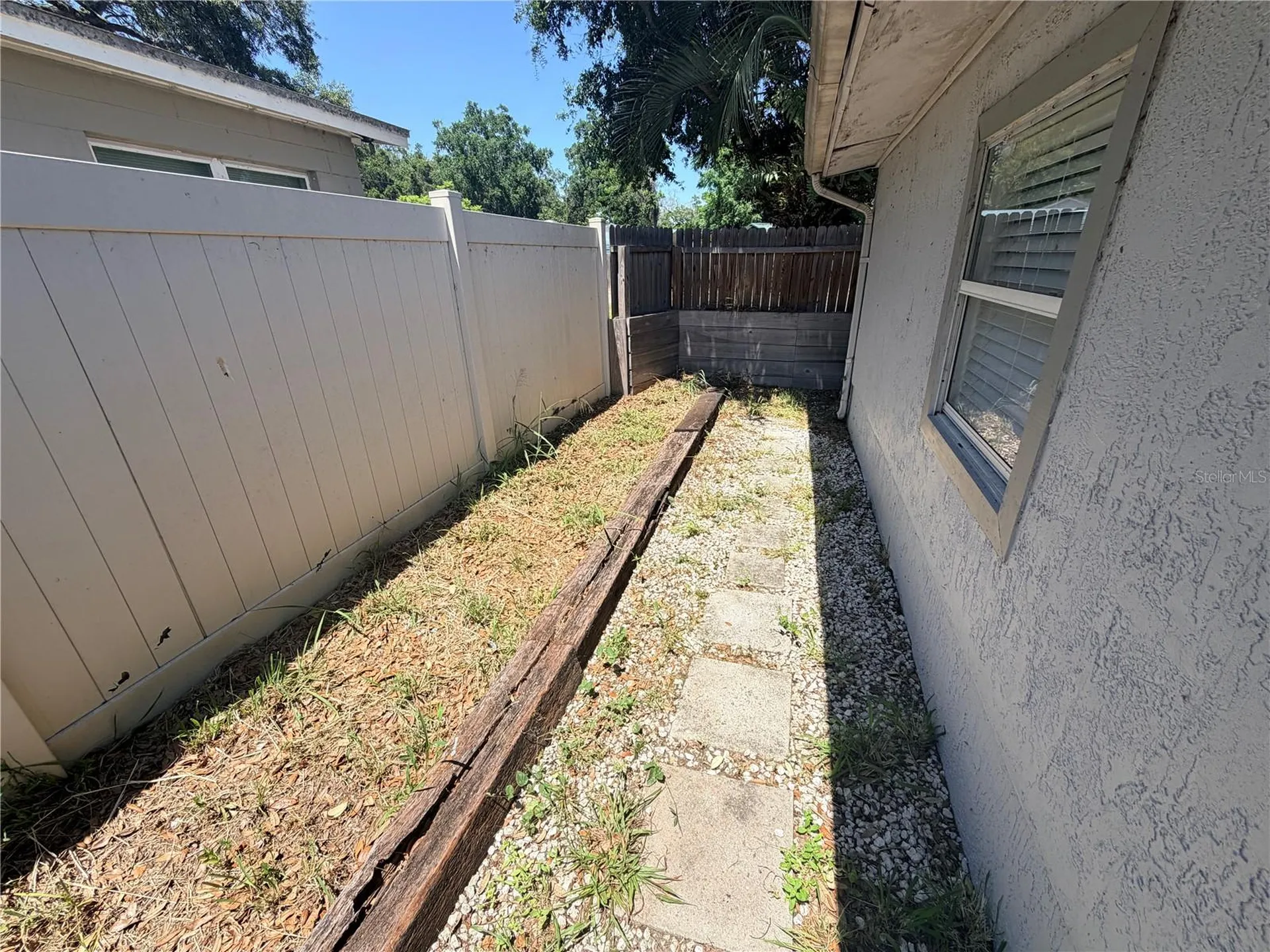 2216 Mayflower Avenue Apopka FL 32703