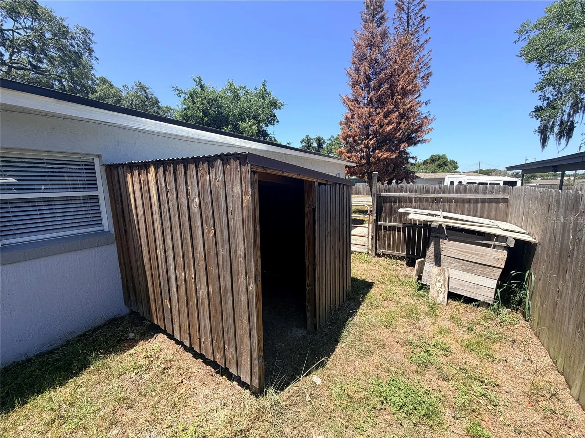 2216 Mayflower Avenue Apopka FL 32703