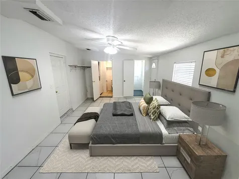 2216 Mayflower Avenue Apopka FL 32703