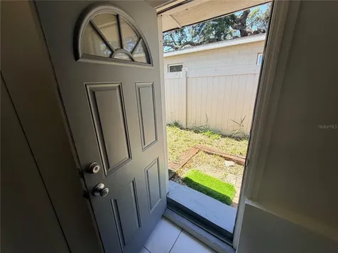 2216 Mayflower Avenue Apopka FL 32703