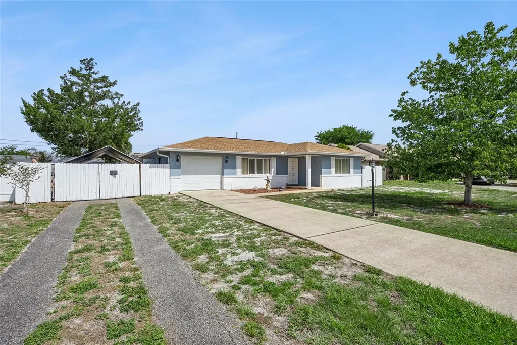 822 Abbott Avenue Deltona FL 32725