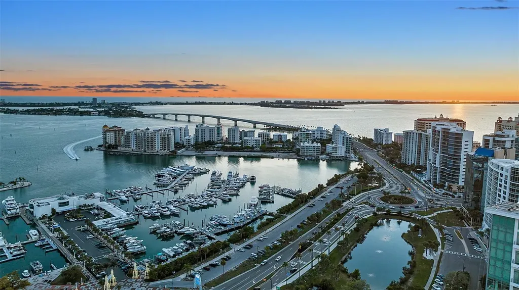 33 S Palm Avenue Sarasota FL 34236
