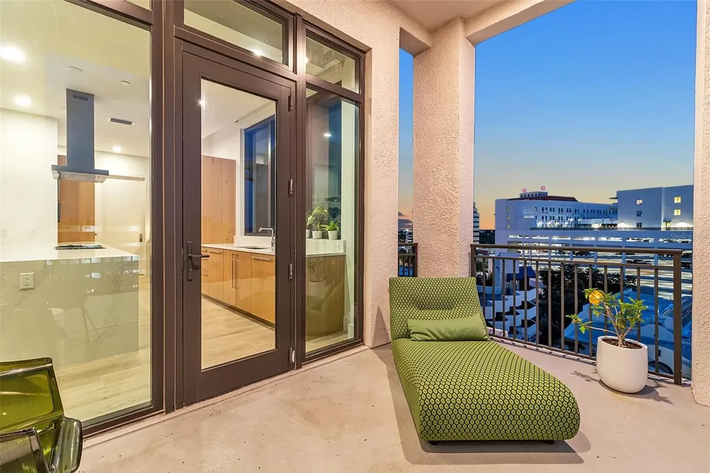 33 S Palm Avenue Sarasota FL 34236