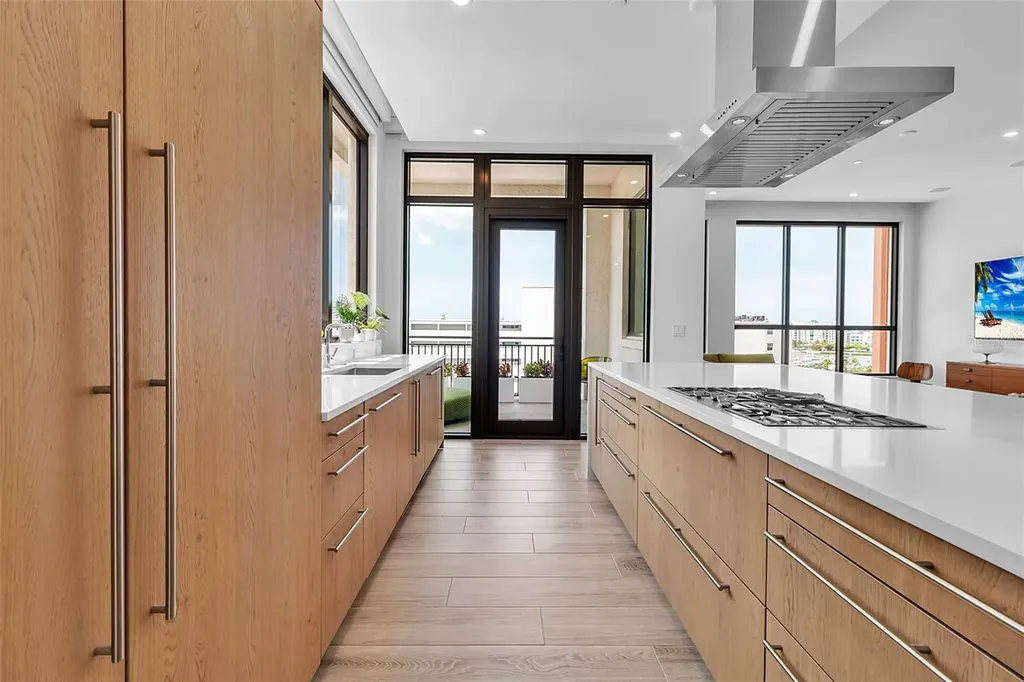 33 S Palm Avenue Sarasota FL 34236