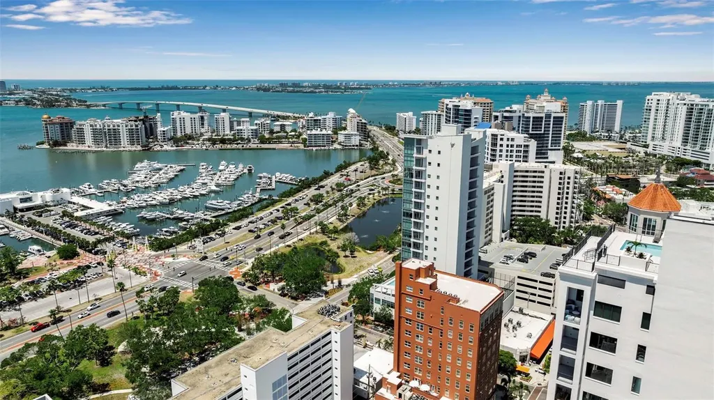 33 S Palm Avenue Sarasota FL 34236