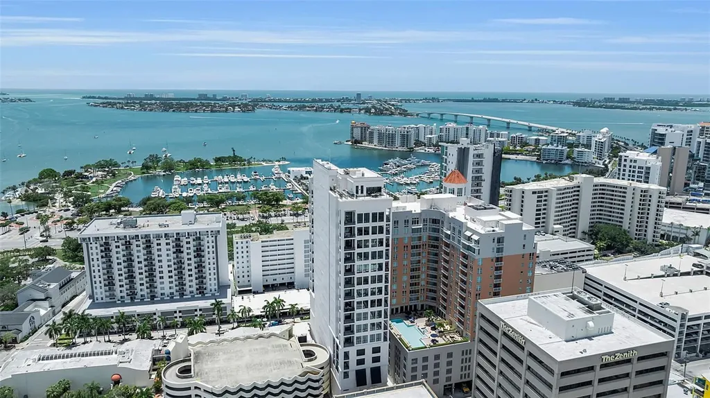 33 S Palm Avenue Sarasota FL 34236