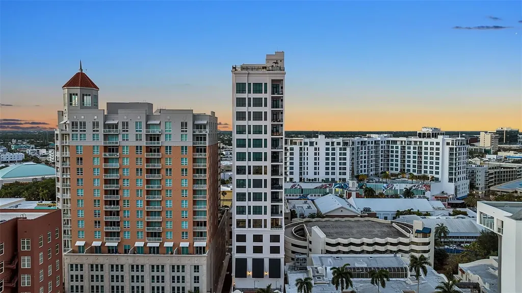 33 S Palm Avenue Sarasota FL 34236