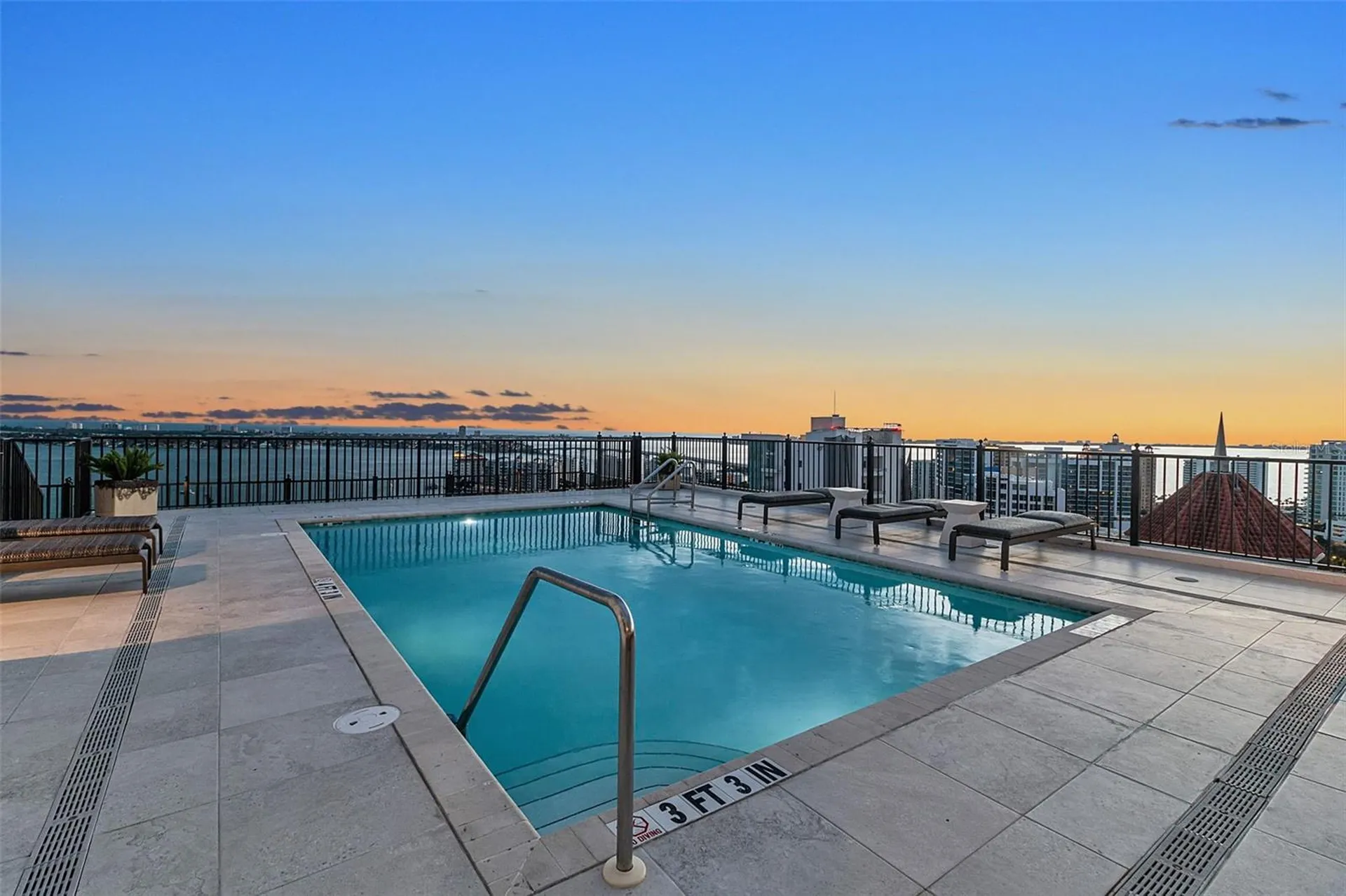 33 S Palm Avenue Sarasota FL 34236