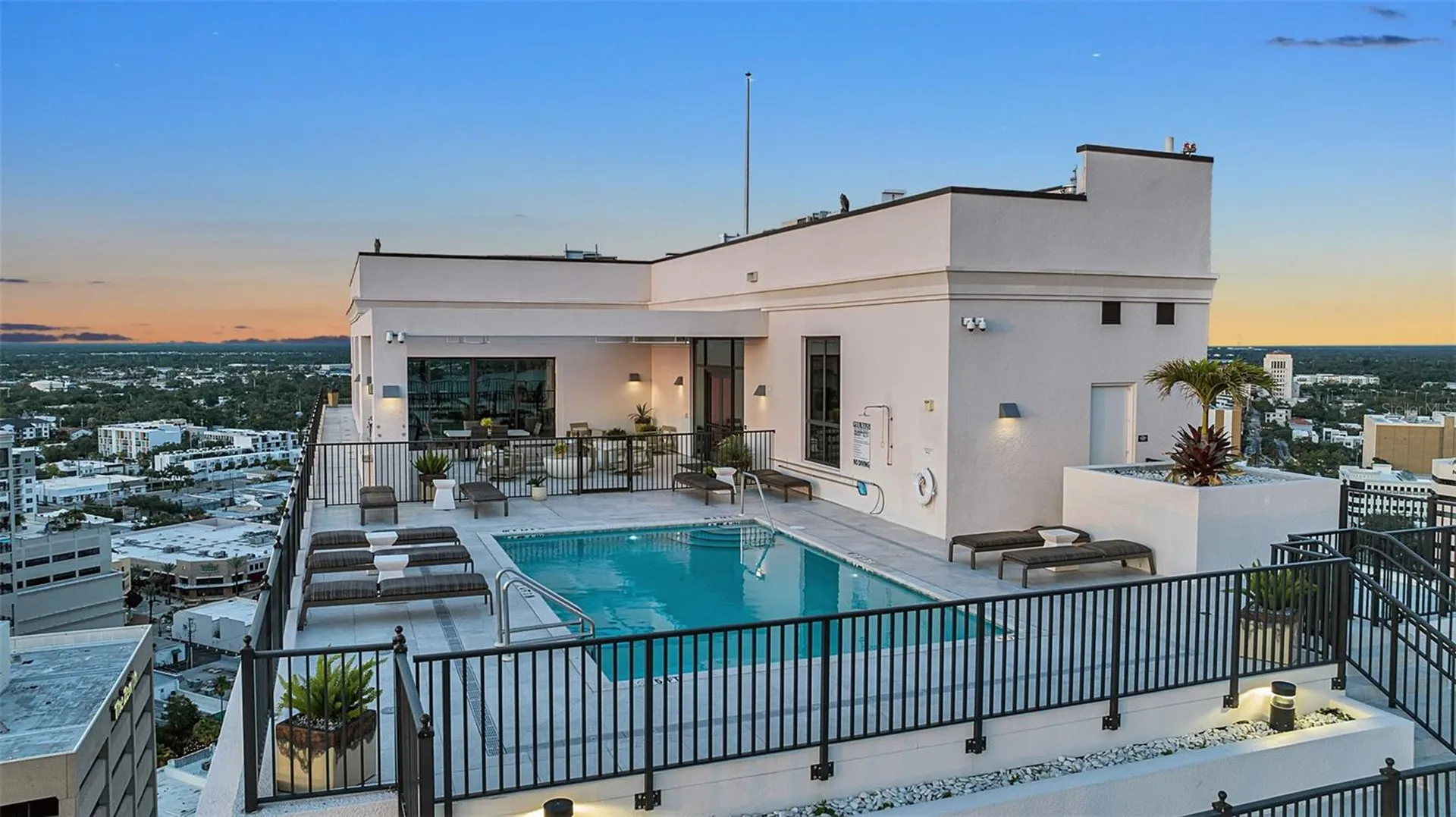 33 S Palm Avenue Sarasota FL 34236