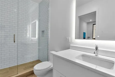 33 S Palm Avenue Sarasota FL 34236