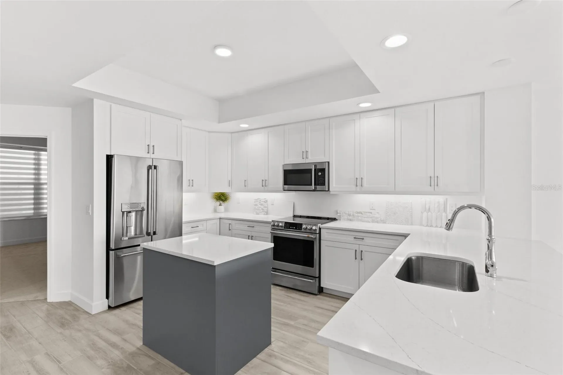 125 Island Way Clearwater FL 33767
