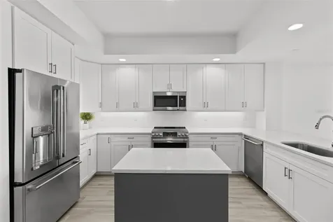 125 Island Way Clearwater FL 33767