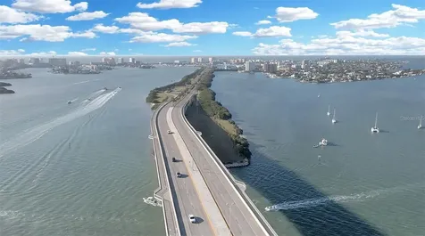 125 Island Way Clearwater FL 33767