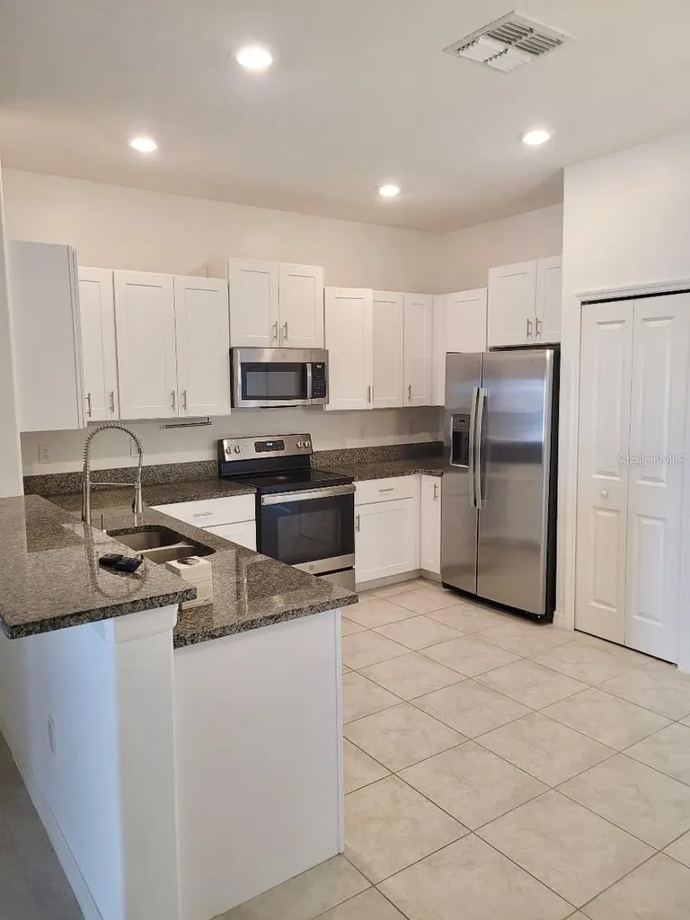 5122 Forum Boulevard Holiday FL 34690