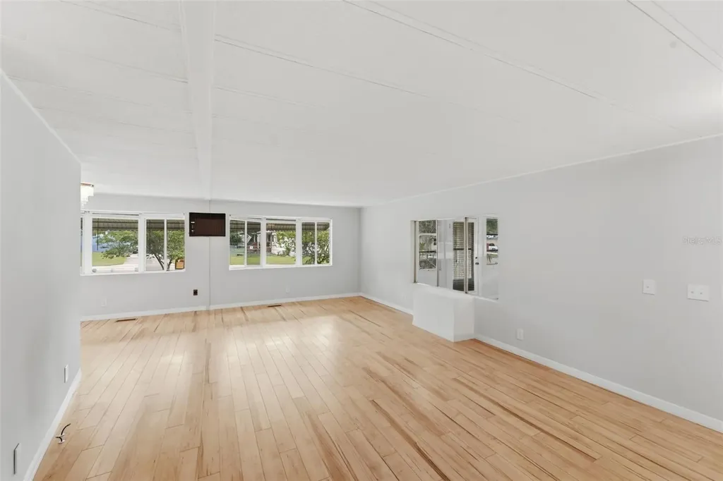 4128 Woodland Circle Deland FL 32724